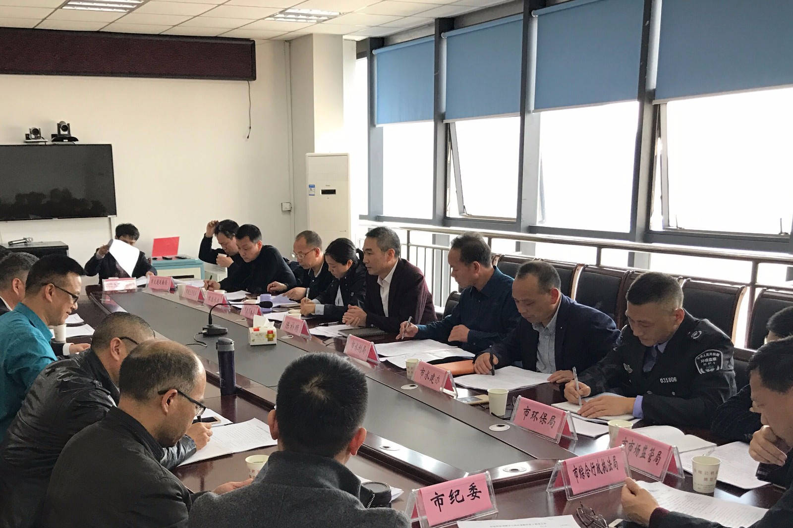 陈朴顺实地督查推进联系河道剿灭劣v类水工作